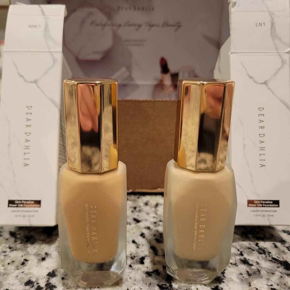 Dear Dahlia Skin Paradise Sheer Silk Foundations (2)